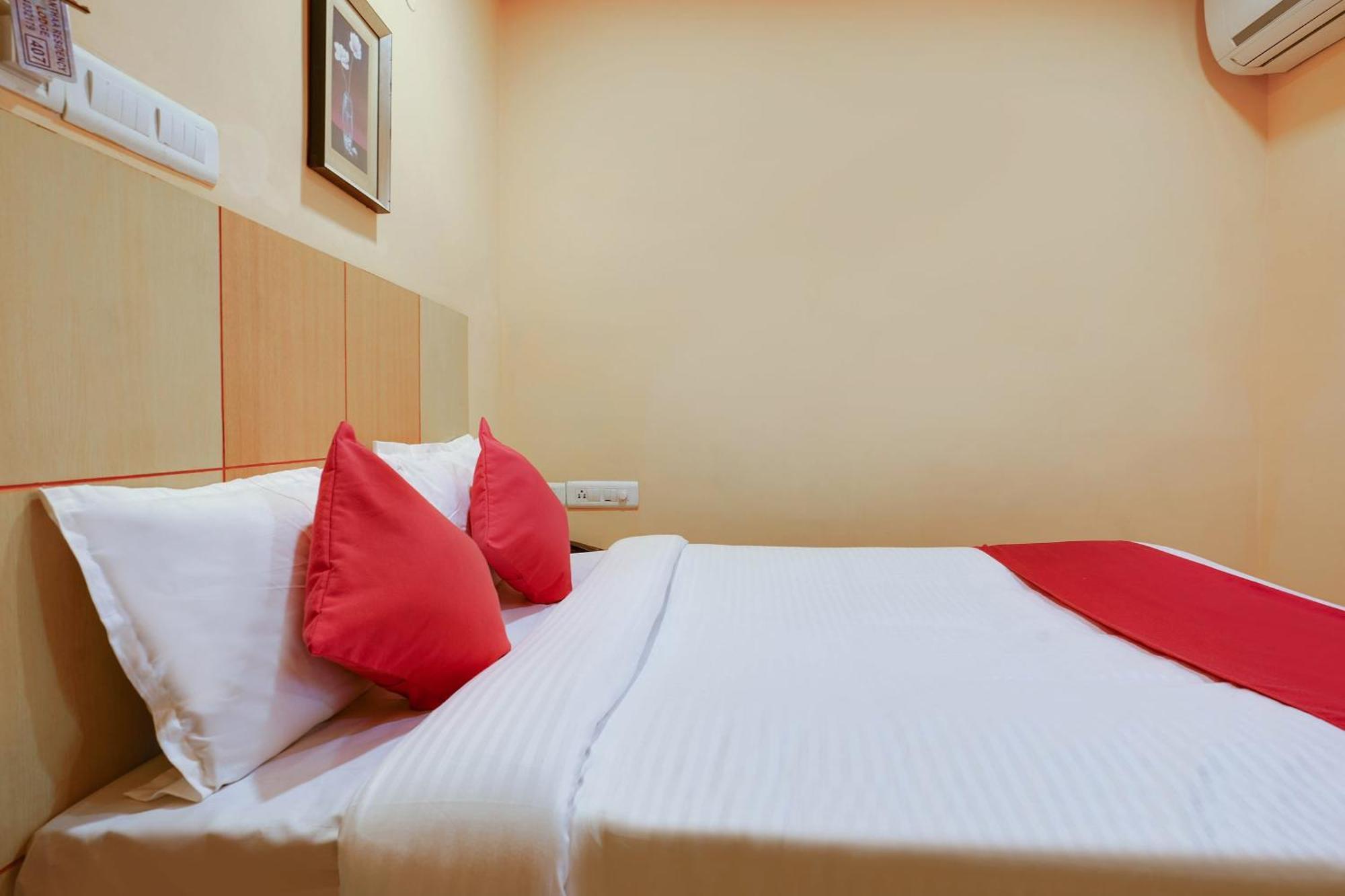 Hotel O Shanta Residency Lodge Sururnagar Экстерьер фото